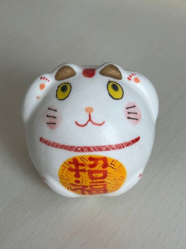 Statua gatto fortunato - , kasama